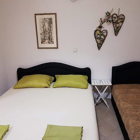 Tufio Apartmani Ulcinj Buitenkant foto