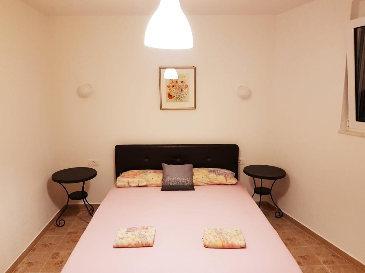 Tufio Apartmani Ulcinj Buitenkant foto