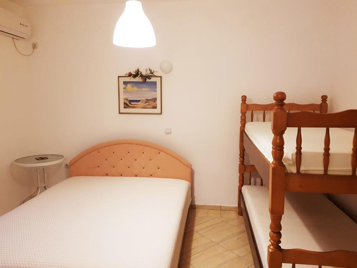 Tufio Apartmani Ulcinj Buitenkant foto