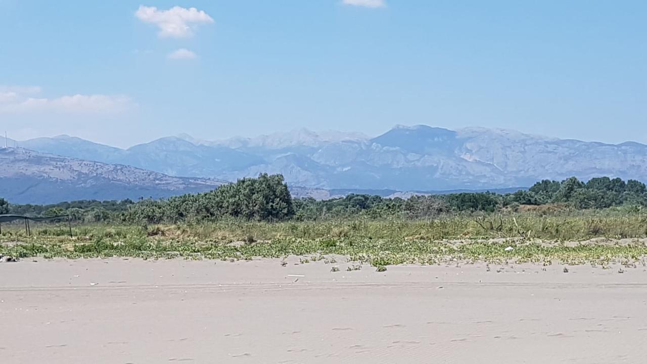 Tufio Apartmani Ulcinj Buitenkant foto